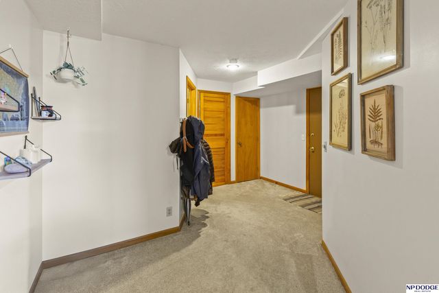 7636 Serum Avenue, Ralston, NE 68127