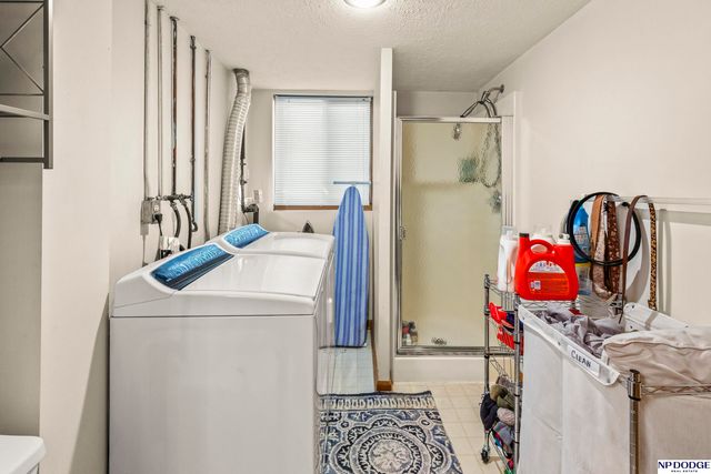 7636 Serum Avenue, Ralston, NE 68127