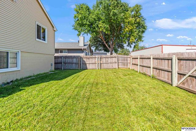 7636 Serum Avenue, Ralston, NE 68127