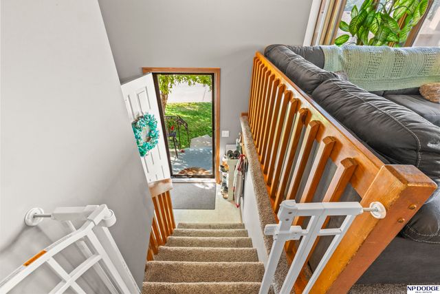 7636 Serum Avenue, Ralston, NE 68127