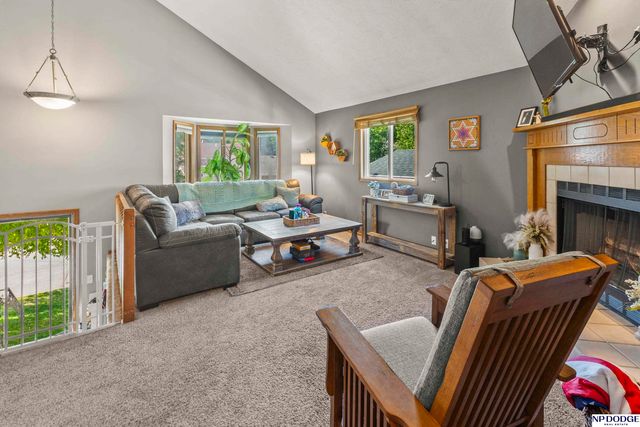 7636 Serum Avenue, Ralston, NE 68127