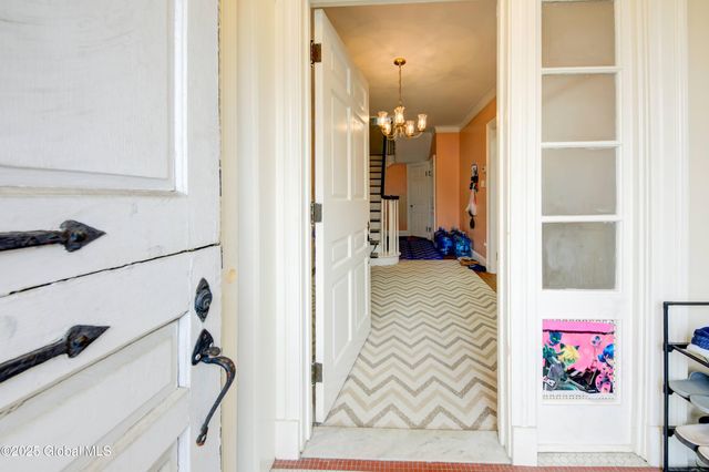 1561-1563 Union Street, Schenectady, NY 12301