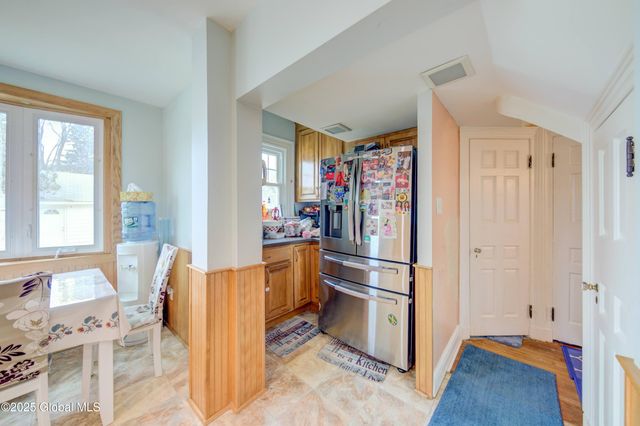 1561-1563 Union Street, Schenectady, NY 12301