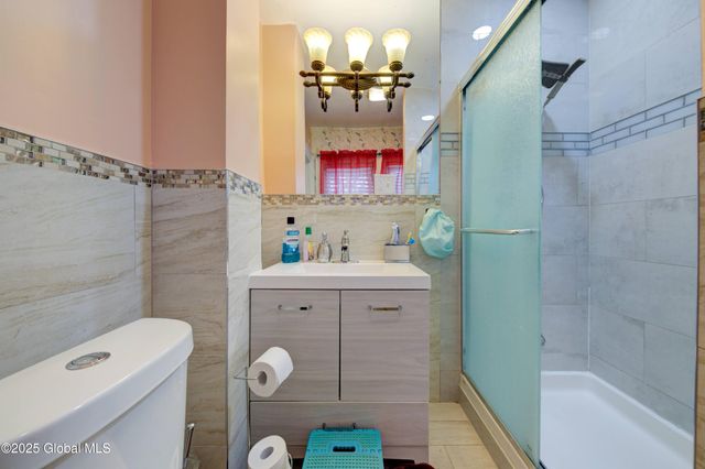 1561-1563 Union Street, Schenectady, NY 12301