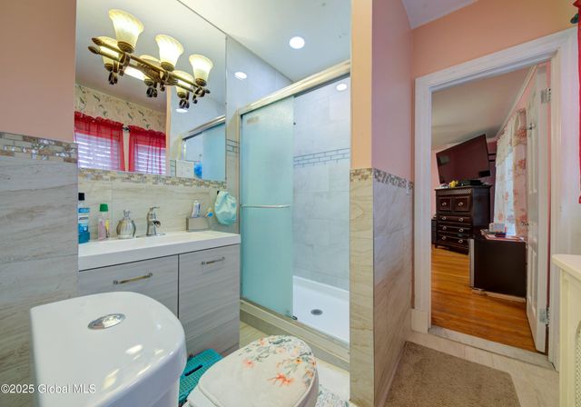 1561-1563 Union Street, Schenectady, NY 12301