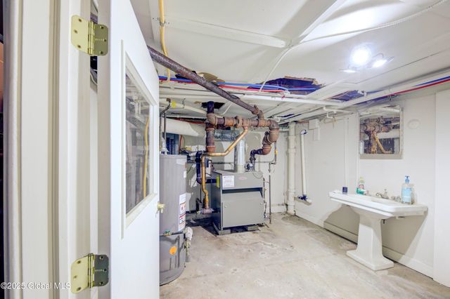 1561-1563 Union Street, Schenectady, NY 12301