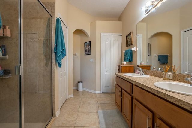 905 PARKER DEN DRIVE, Ruskin, FL 33570
