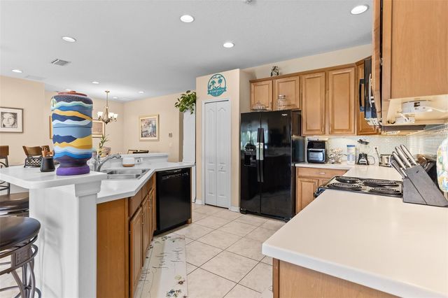 905 PARKER DEN DRIVE, Ruskin, FL 33570