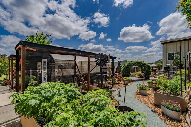 3543 Berkesey, Valley Springs, CA 95252
