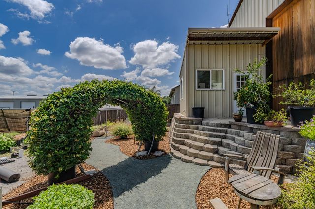 3543 Berkesey, Valley Springs, CA 95252