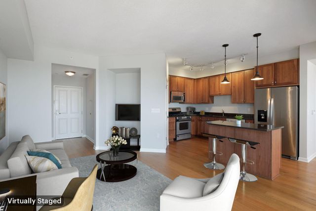 500 E Grant Street 1706, Minneapolis, MN 55404