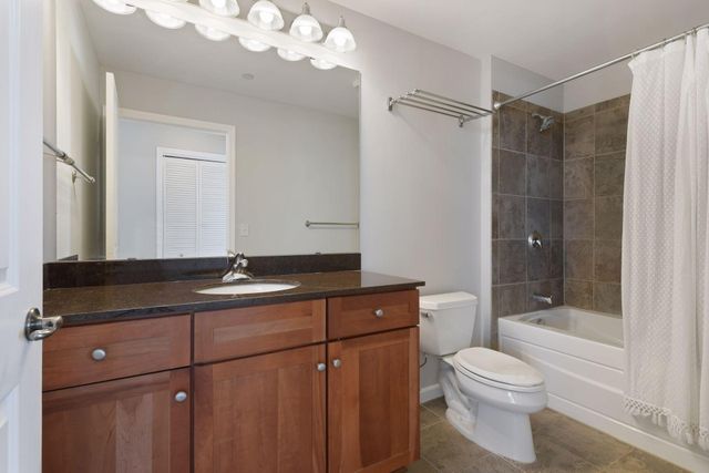 500 E Grant Street 1706, Minneapolis, MN 55404