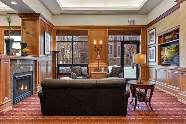500 E Grant Street 1706, Minneapolis, MN 55404