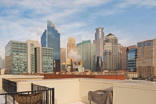 500 E Grant Street 1706, Minneapolis, MN 55404