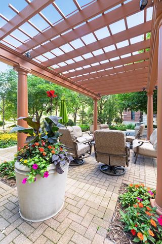 500 E Grant Street 1706, Minneapolis, MN 55404