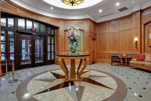 500 E Grant Street 1706, Minneapolis, MN 55404