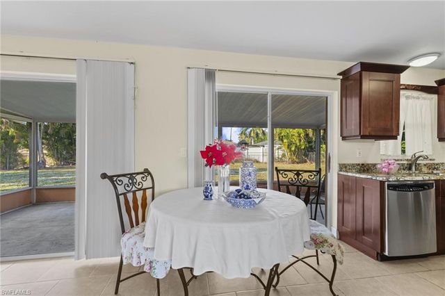 4156 Country Club BLVD, Cape Coral, FL 33904