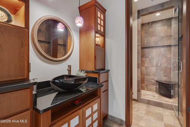 102 Anna Lake Lane, Cary, NC 27513