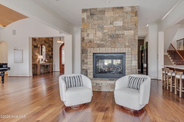 102 Anna Lake Lane, Cary, NC 27513