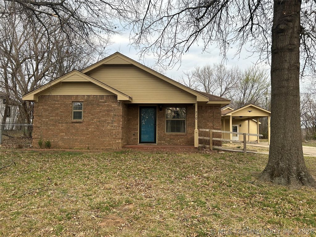 710 Cavalry Street, Fort Gibson, OK 74434