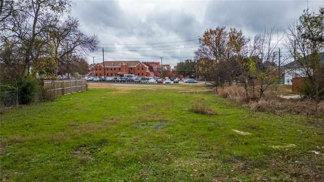 1959 E Ann Arbor Avenue, Dallas, TX 75216