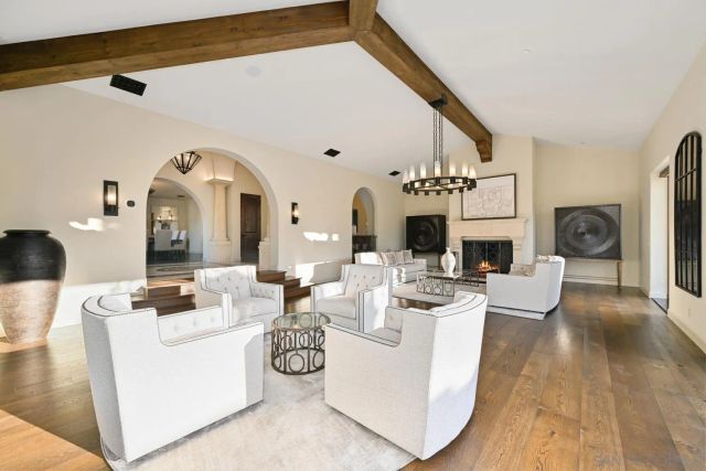 7031 Las Colinas, Rancho Santa Fe, CA 92067