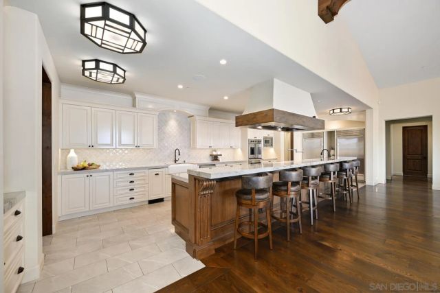 7031 Las Colinas, Rancho Santa Fe, CA 92067