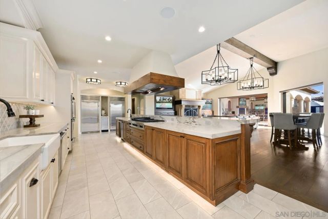 7031 Las Colinas, Rancho Santa Fe, CA 92067