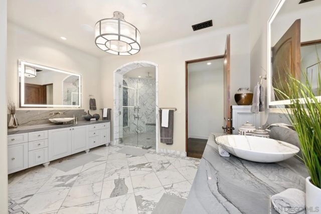 7031 Las Colinas, Rancho Santa Fe, CA 92067