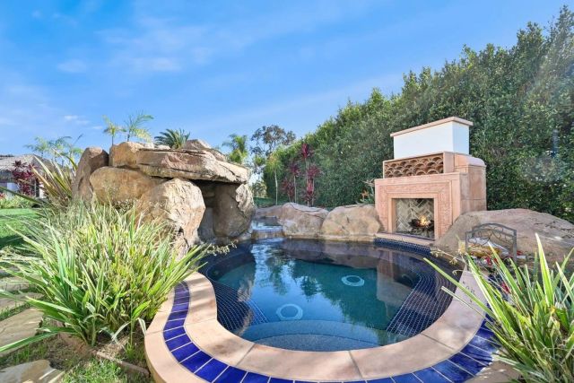 7031 Las Colinas, Rancho Santa Fe, CA 92067