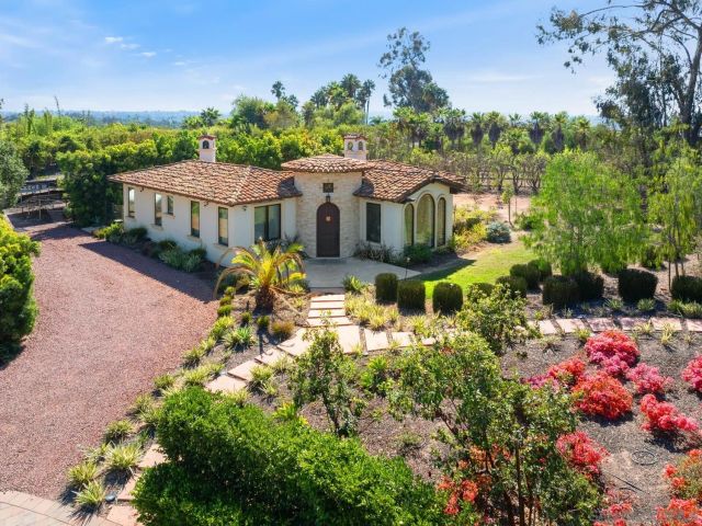 7031 Las Colinas, Rancho Santa Fe, CA 92067