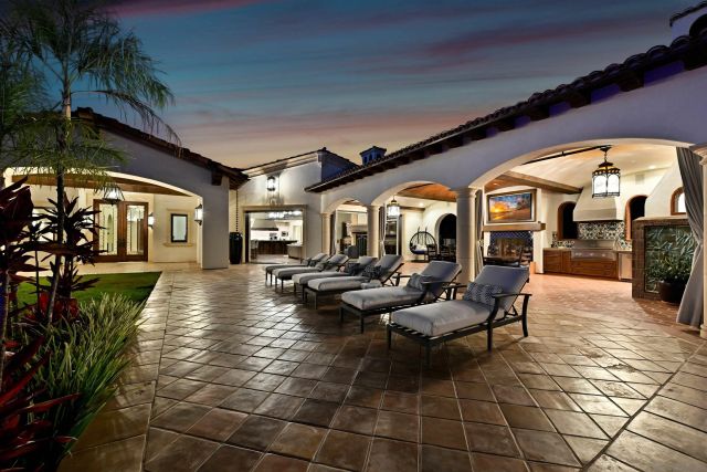 7031 Las Colinas, Rancho Santa Fe, CA 92067