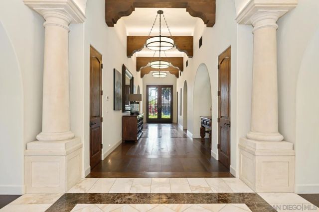 7031 Las Colinas, Rancho Santa Fe, CA 92067