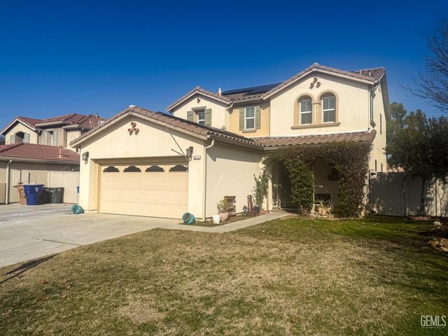 9412 Poseidon Street, Bakersfield, CA 93306