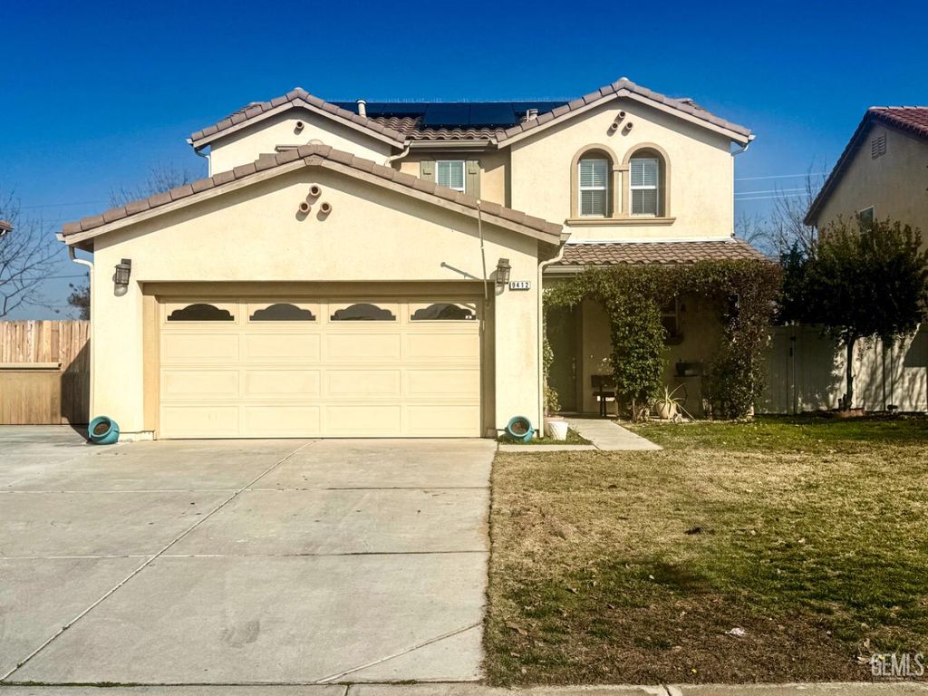 9412 Poseidon Street, Bakersfield, CA 93306