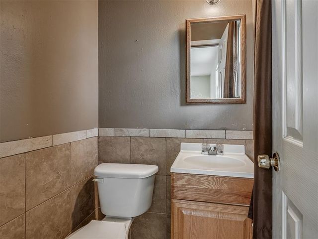 5404 S Broadway Avenue, Oklahoma City, OK 73109