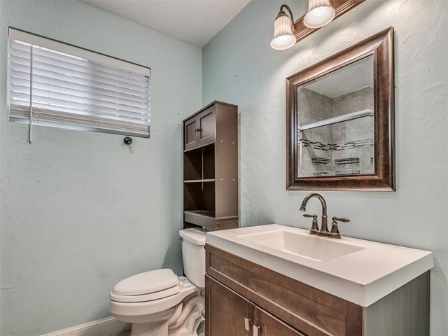 5404 S Broadway Avenue, Oklahoma City, OK 73109