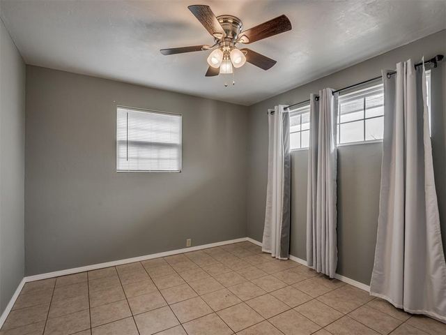 5404 S Broadway Avenue, Oklahoma City, OK 73109