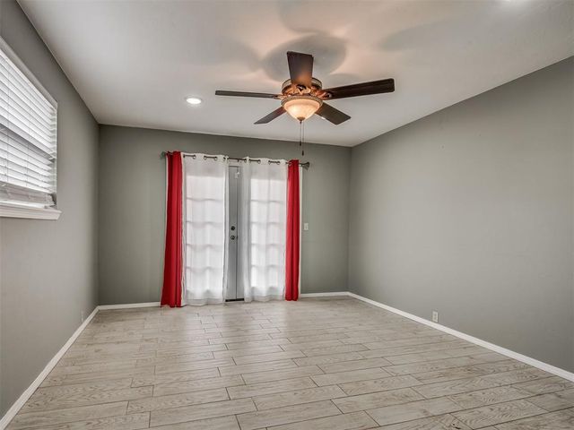 5404 S Broadway Avenue, Oklahoma City, OK 73109