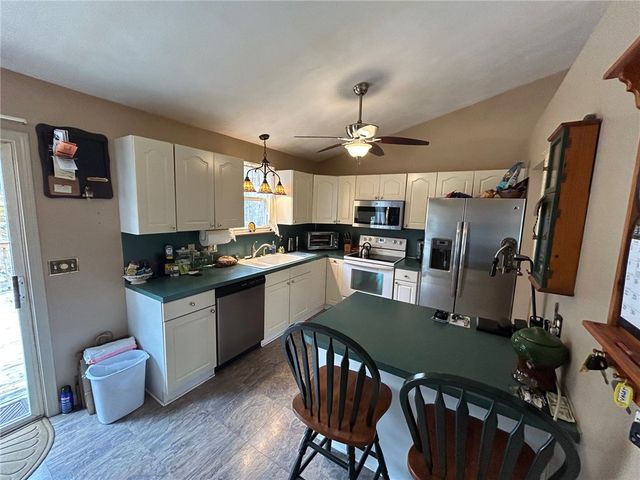 630 Whaley Hollow Road, Coventry, RI 02816