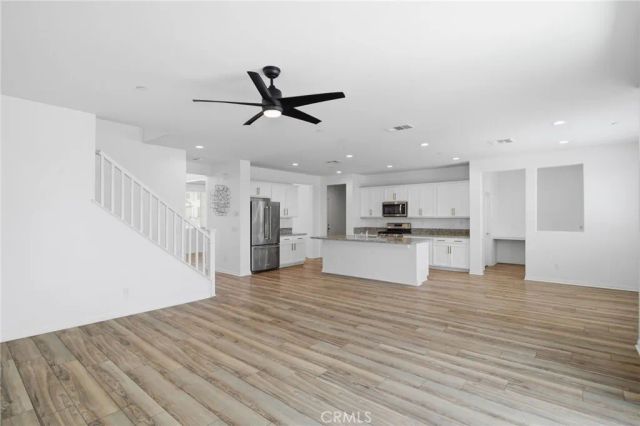 35643 Domaine, Winchester, CA 92596