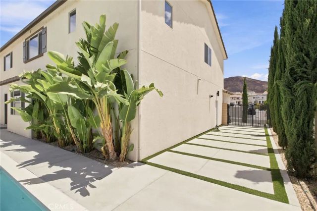 35643 Domaine, Winchester, CA 92596