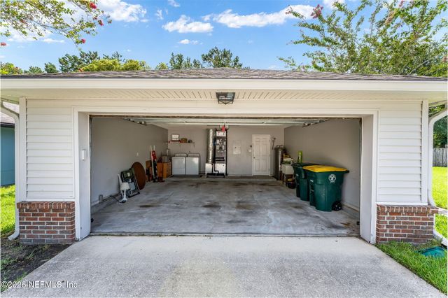 12261 SUTTON ESTATES Drive, Jacksonville, FL 32223