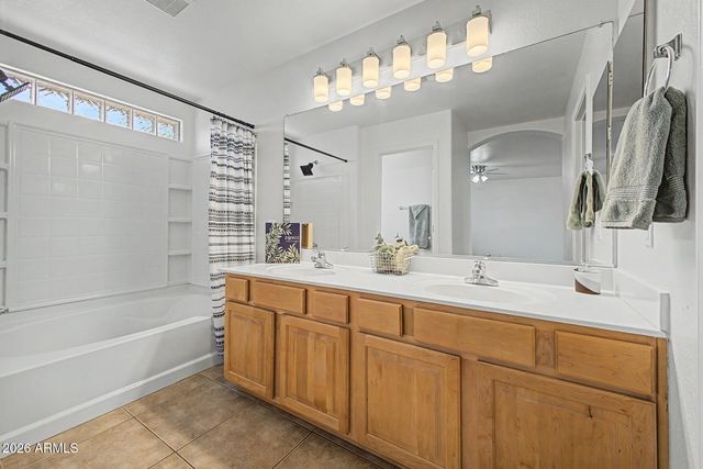 1050 E REDWOOD Drive, Chandler, AZ 85286