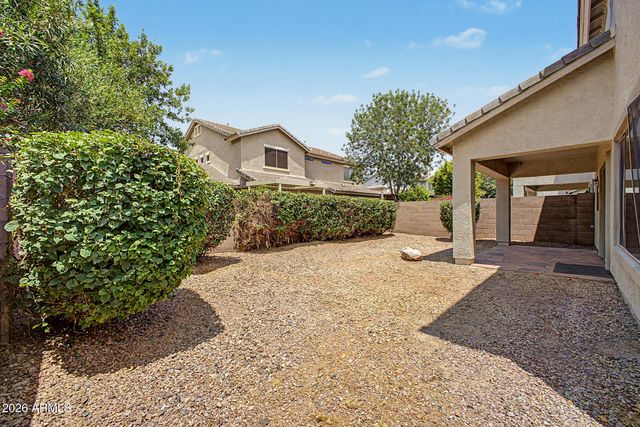 1050 E REDWOOD Drive, Chandler, AZ 85286
