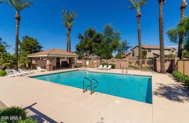 1050 E REDWOOD Drive, Chandler, AZ 85286