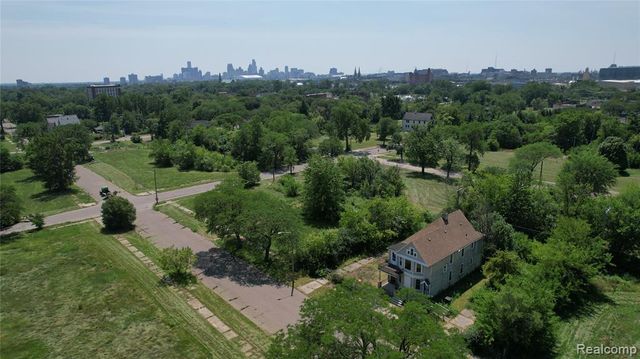 5547 Joseph Campau Street, Detroit, MI 48211