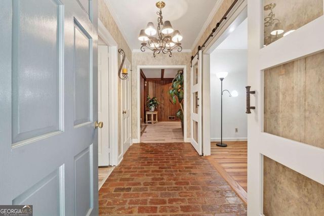 1387 Springdale Road, Gainesville, GA 30501