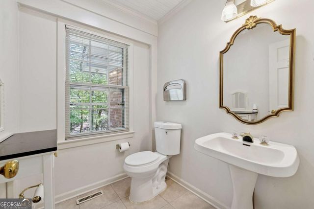 1387 Springdale Road, Gainesville, GA 30501