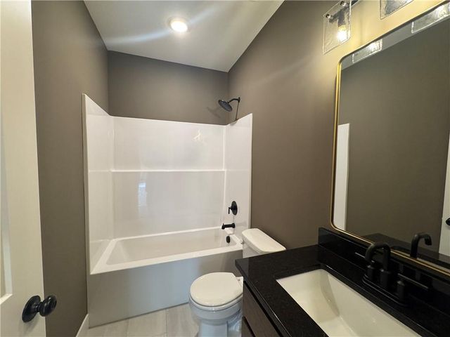 12475 N Arbor Way, Platte City, MO 64079